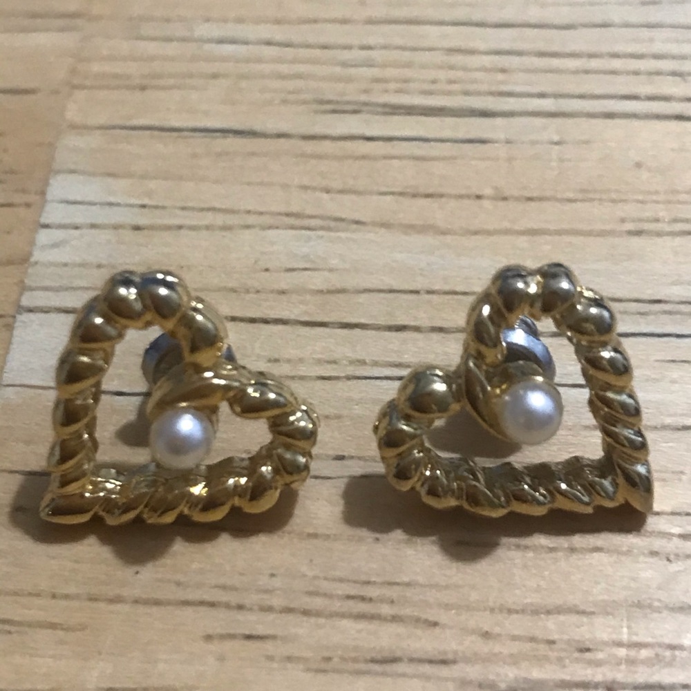 Earrings - Picture 4 of 5